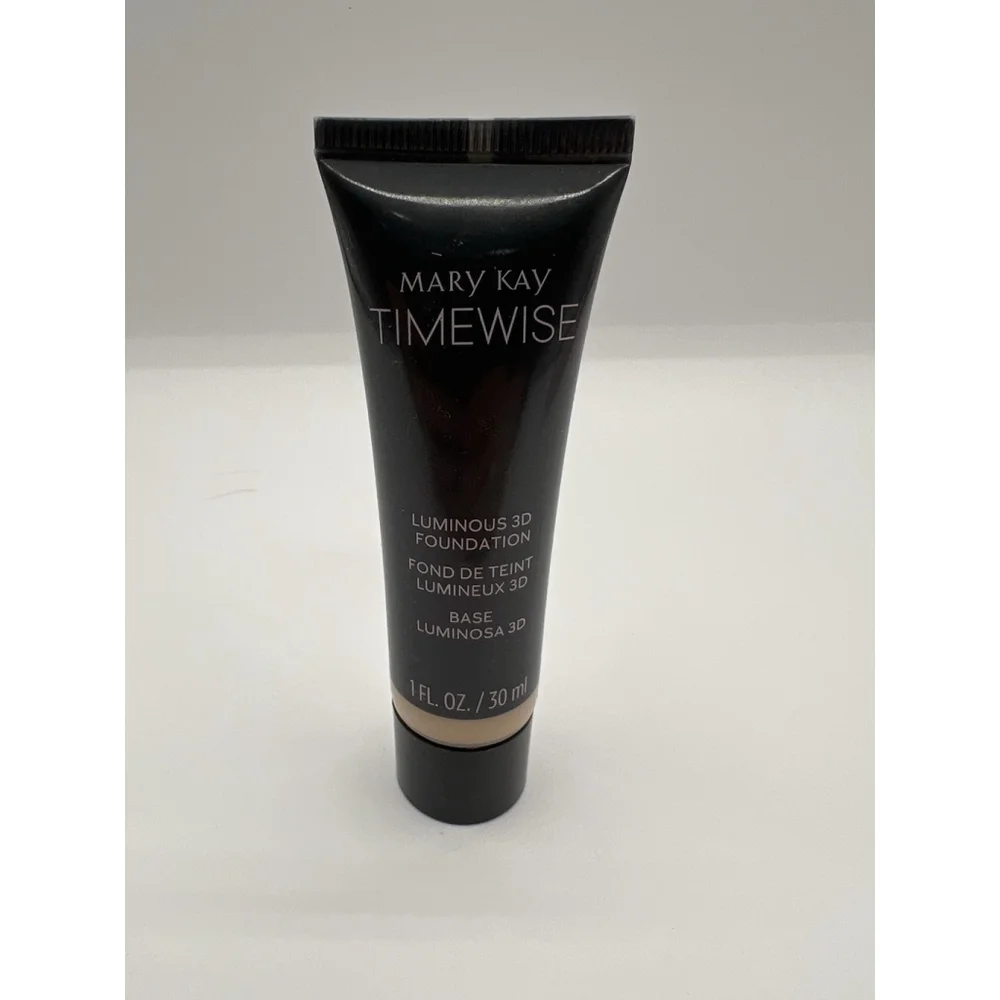 Mary Kay Timewise Luminous 3D Foundation Ivory W150 New In Box